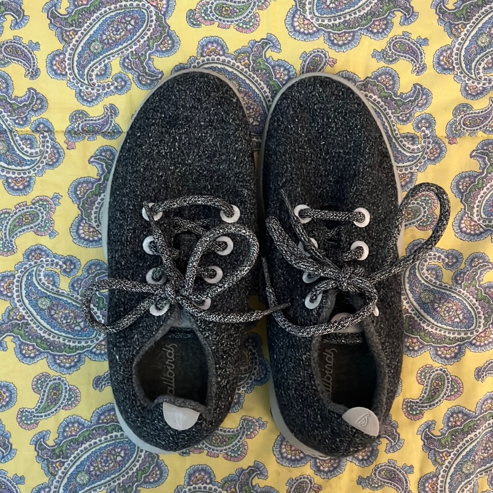 ALLBIRDS Women’s 8 Wool Runners Gray!